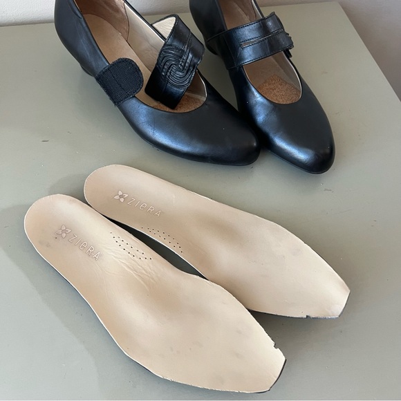 Ziera Mary Jane Strap Leather Shoes size 38EU/7.5 US - Picture 6 of 9